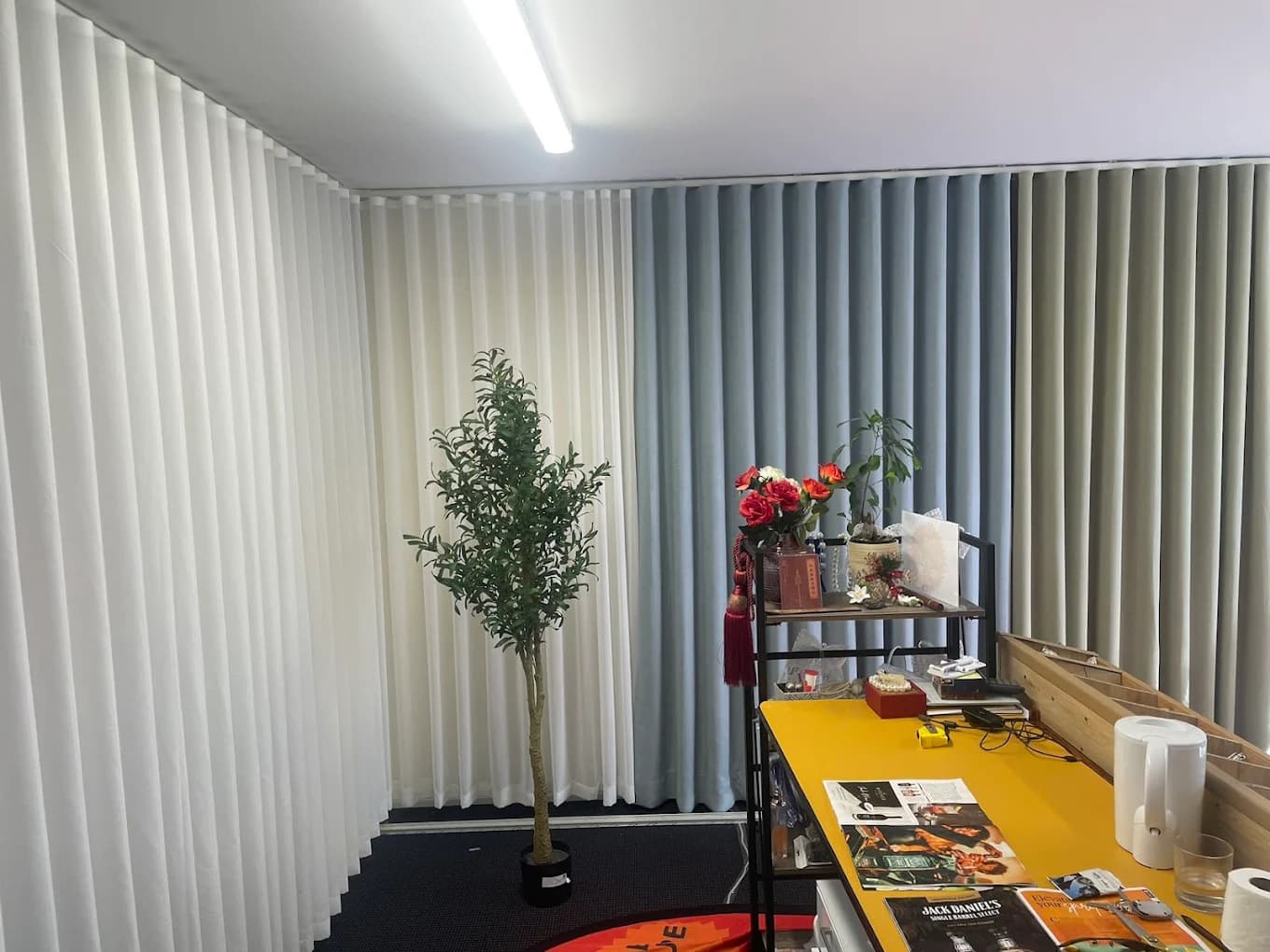 V4 Curtains — gallery image 12