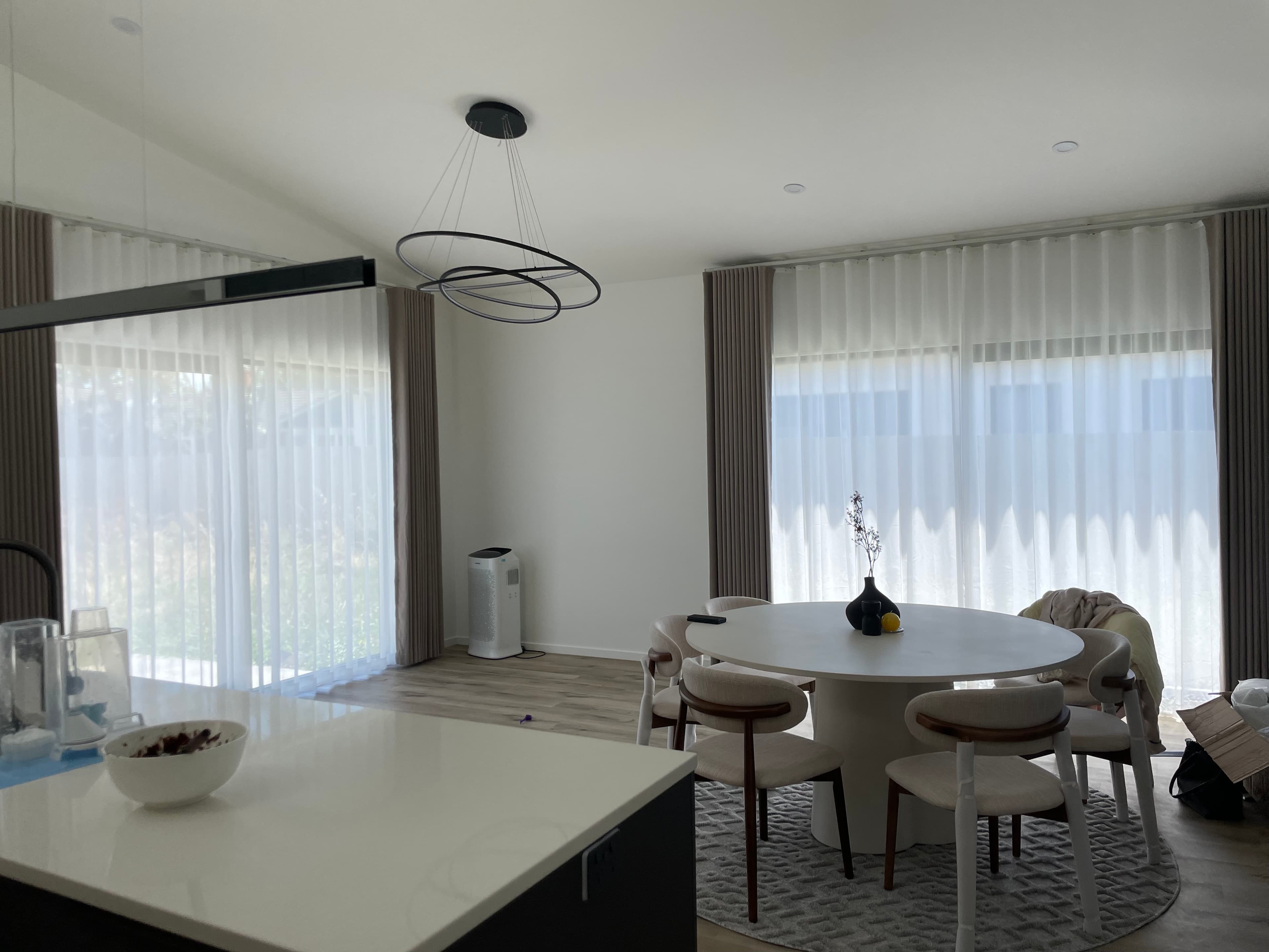 V4 Curtains — gallery image 5